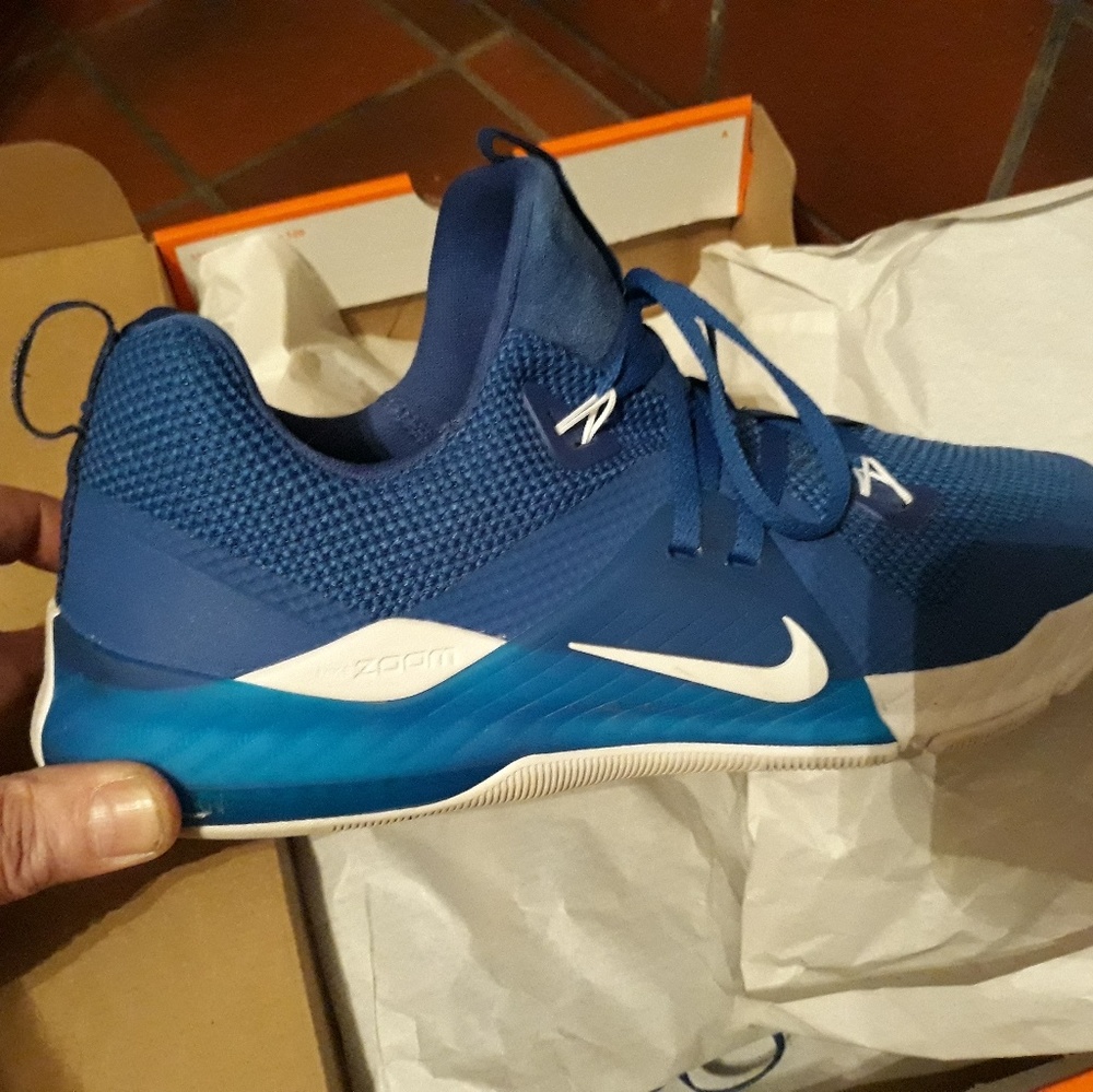 Nike Air Zoom Command University of Kentucky